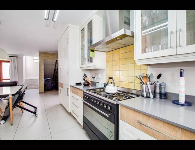 3 BEDROOM HOUSE FOR SALE IN BRYANSTON